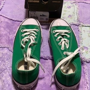 Amazon Green Converse